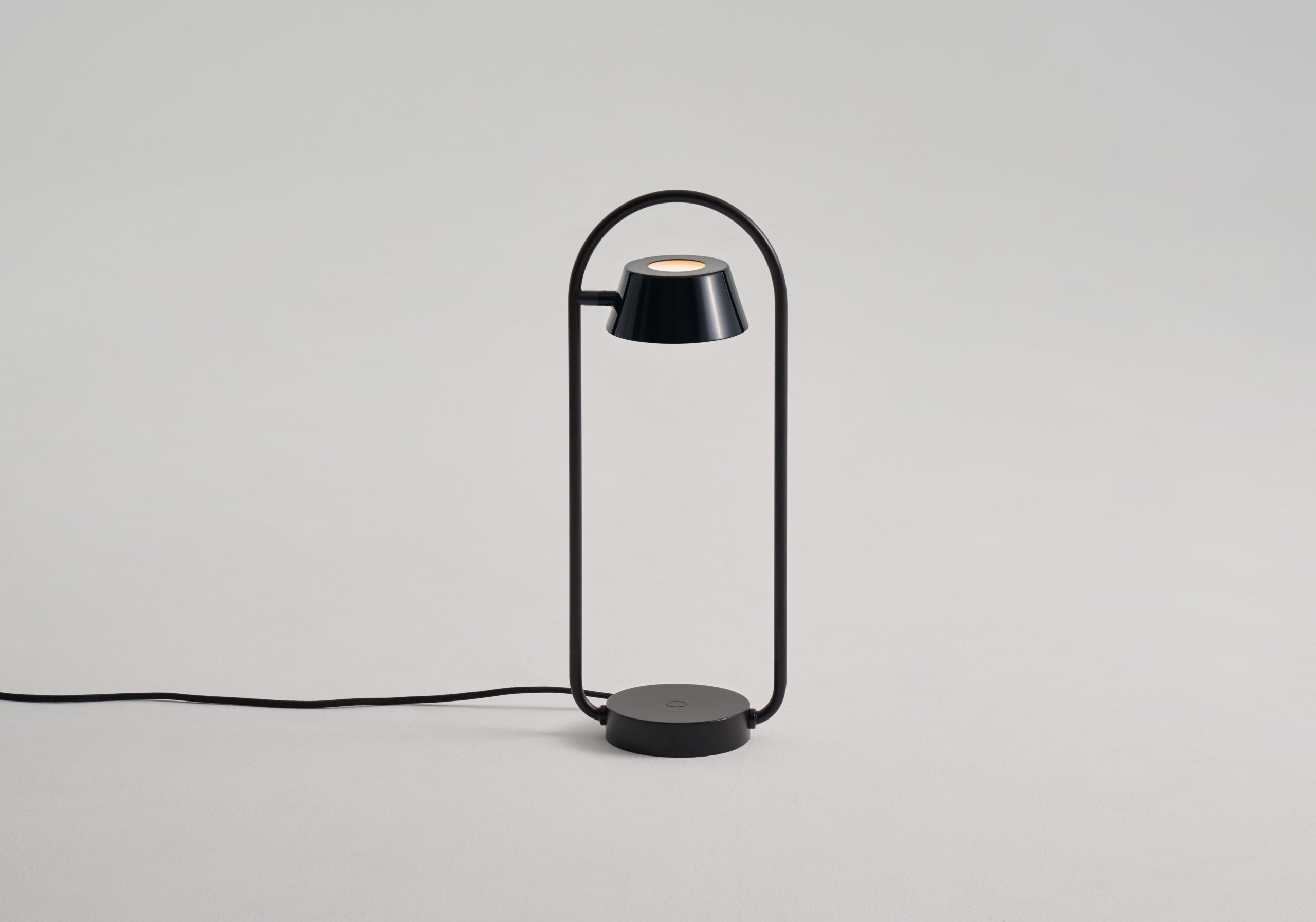 OLO Ring Table Lamp | SEEDDESIGN USA Online Store